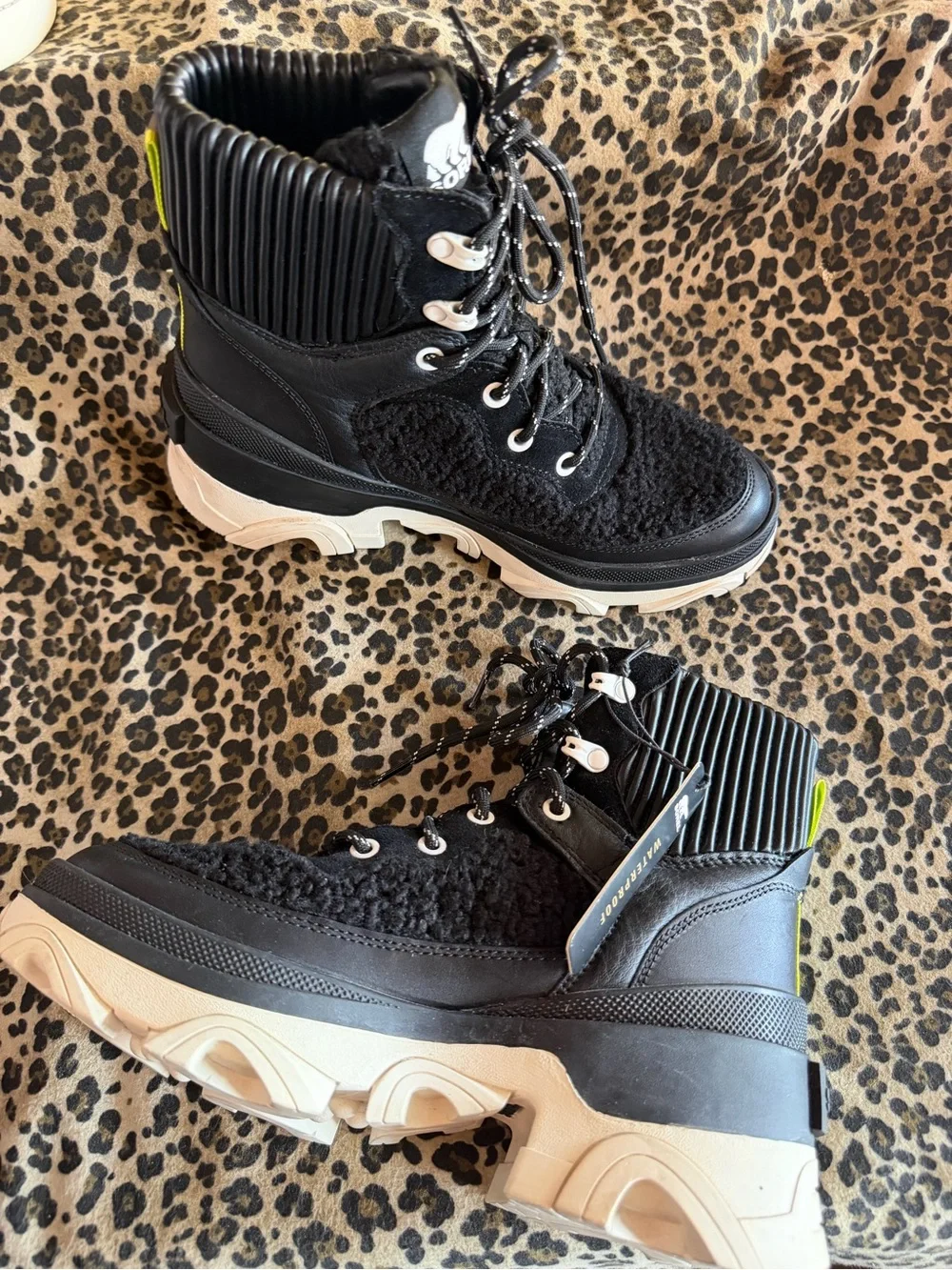 Sorel women brex